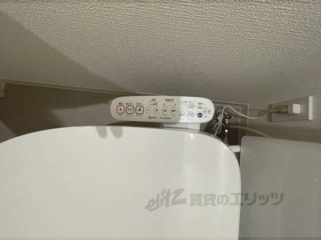 トイレ　洗浄機能付き