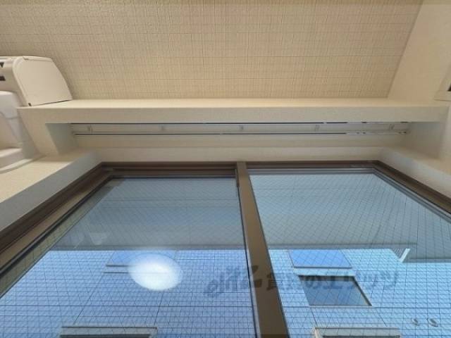 カーテンレール