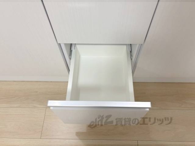キッチン　下部収納