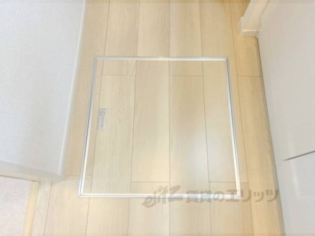 キッチン　床下収納