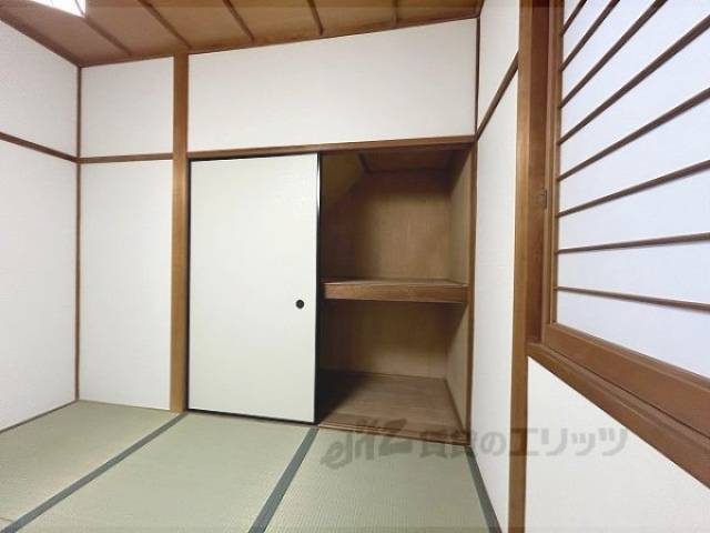 収納　1階4.5帖和室収納