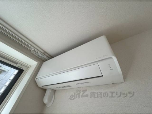 洋室　エアコン
