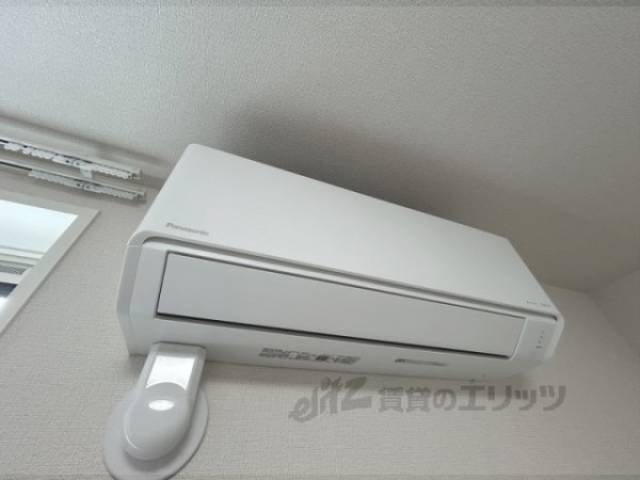 洋室　エアコン