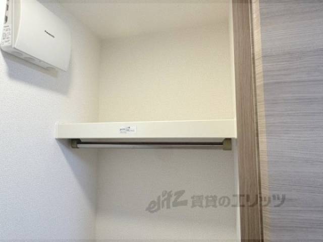 収納　ウオークイン