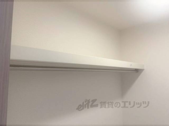 収納　ウオークイン