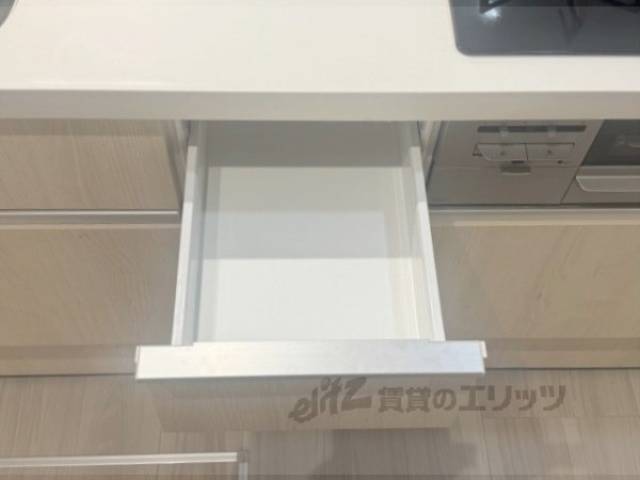 キッチン　下部収納