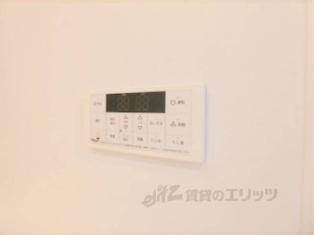 風呂　給湯器リモコン