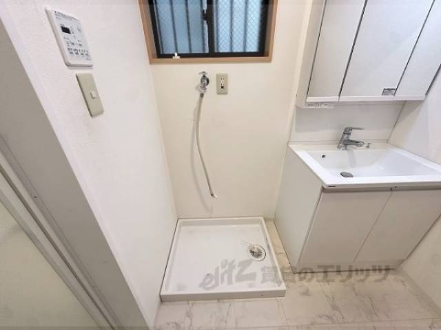 洗濯機置場