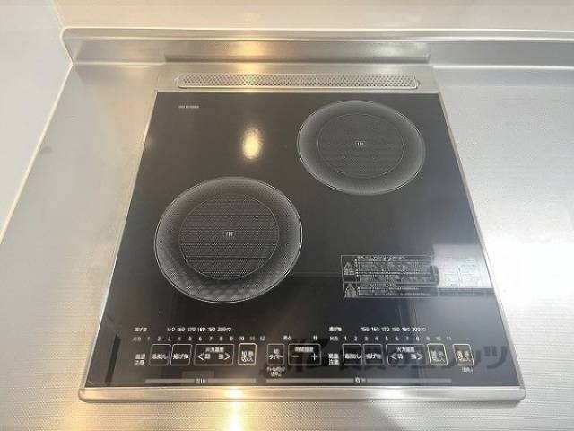 キッチン　コンロ