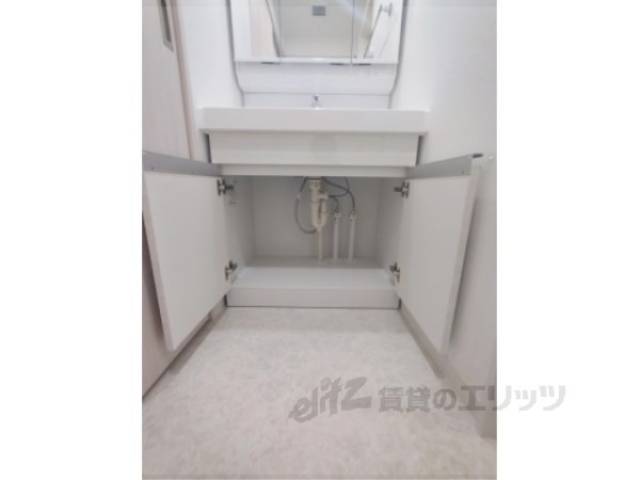 洗面所　収納下部