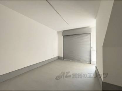 ガレージスペース