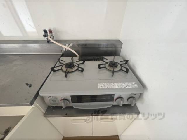 キッチン　コンロ
