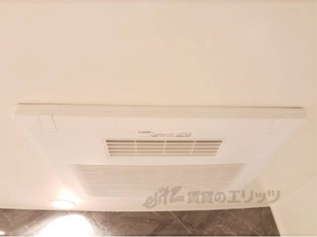 浴室乾燥機　同タイプの設備です
