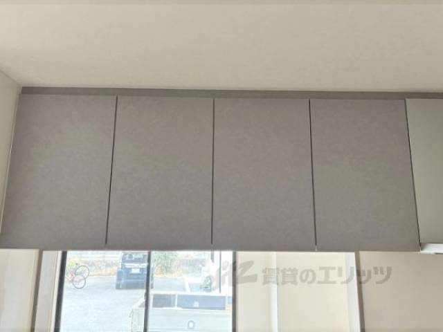 キッチン　上部収納