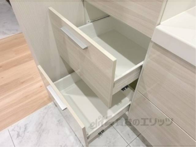 洗面所　収納