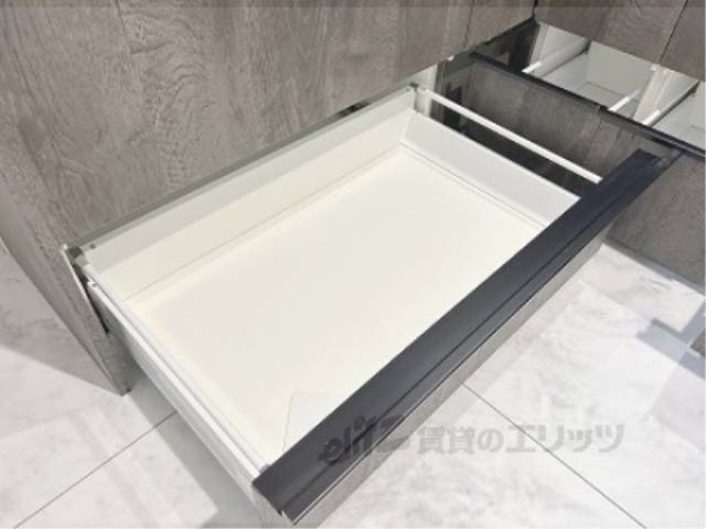 キッチン　下部収納