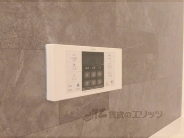風呂　給湯器リモコン