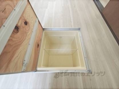 床下収納