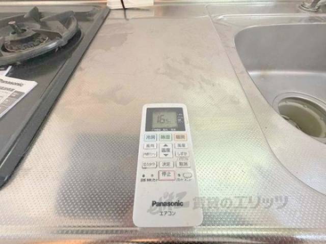 エアコン　リモコン