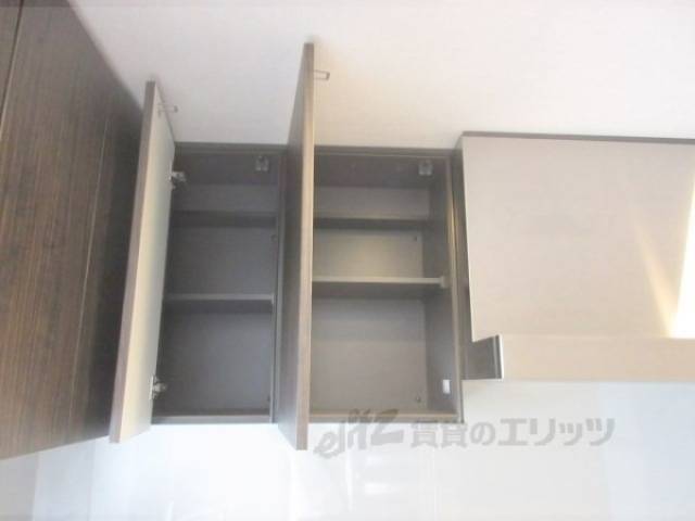 キッチン　収納