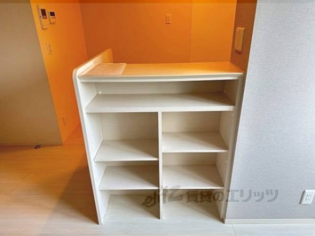 カウンター下収納