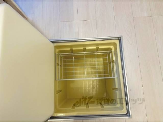 キッチン　床下収納