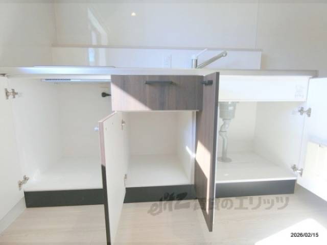 キッチン　下部収納