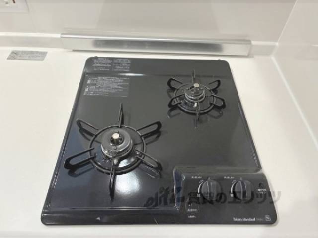 キッチン　2口コンロ