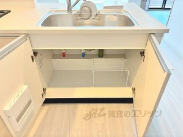 キッチン　下部収納