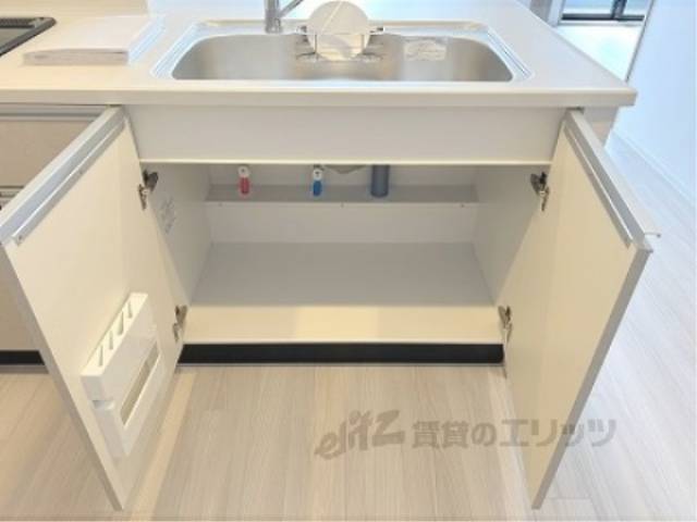 キッチン　下部収納