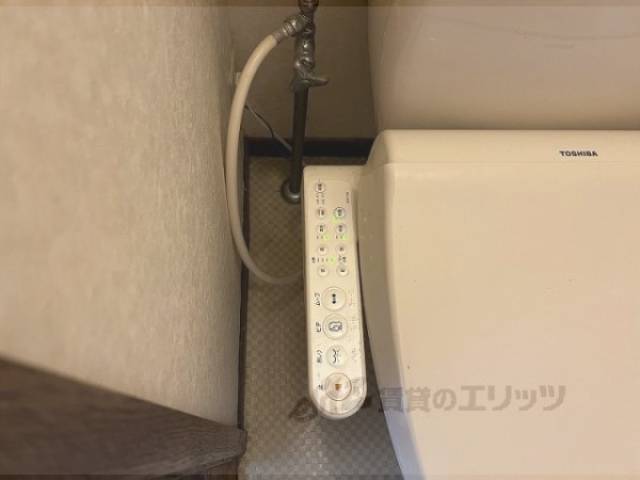 トイレ　ウォシュレット