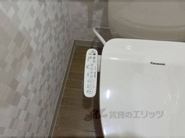 トイレ　ウォシュレット