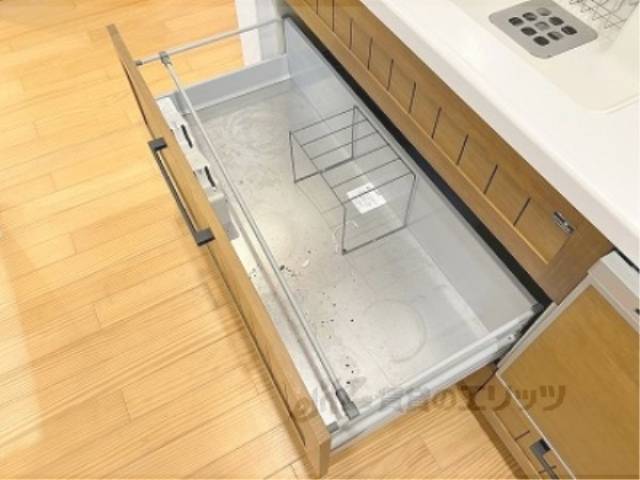 キッチン　下部収納