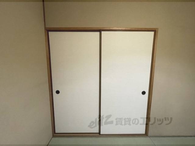 収納　和室２