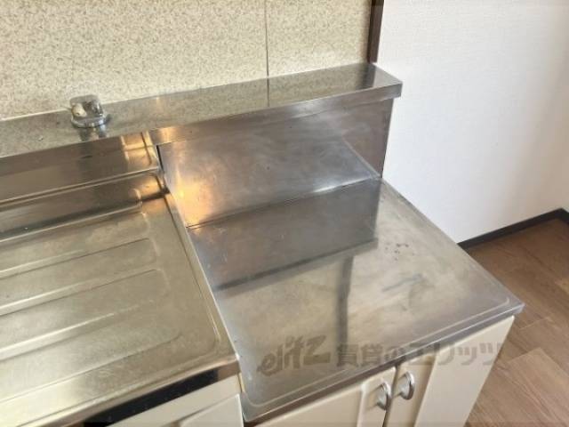 キッチン　コンロ置場