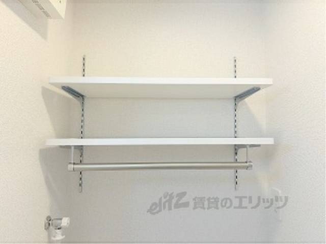 洗濯機置場　上部収納