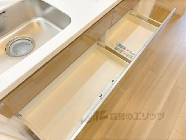キッチン　下部収納