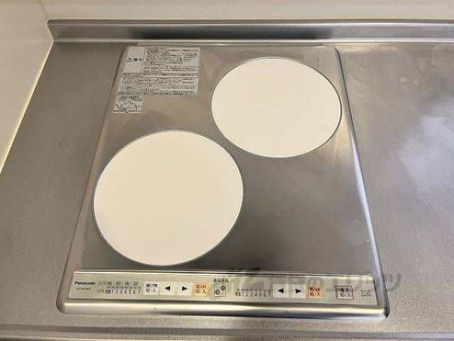 キッチン　コンロ