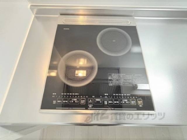 キッチン　2口ＩＨコンロ