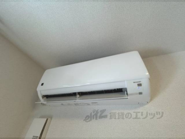 洋室　エアコン