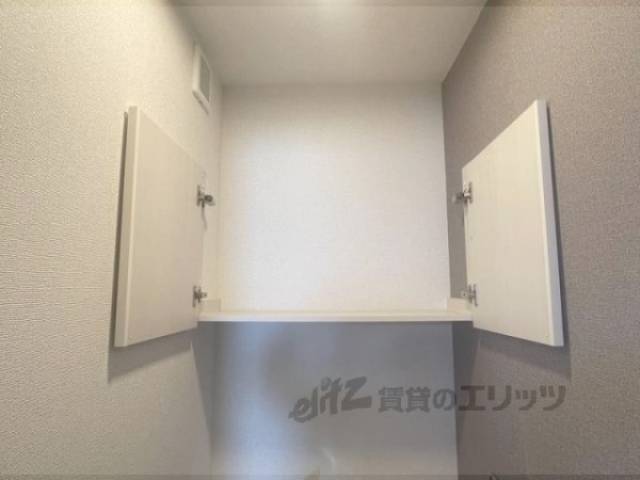 トイレ　収納
