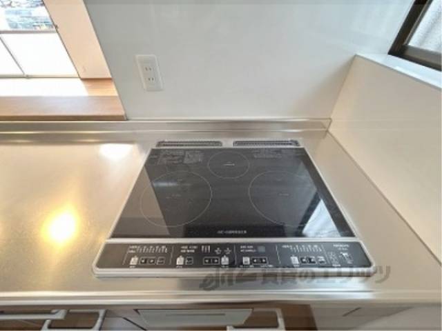 キッチン　コンロ
