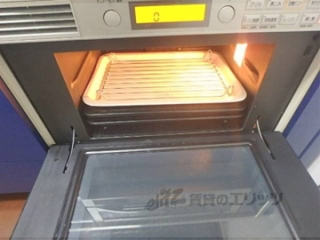 キッチン　オーブン
