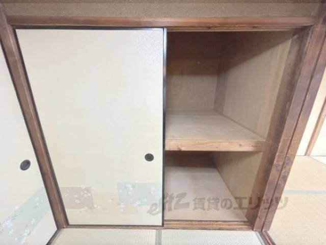 収納　2階