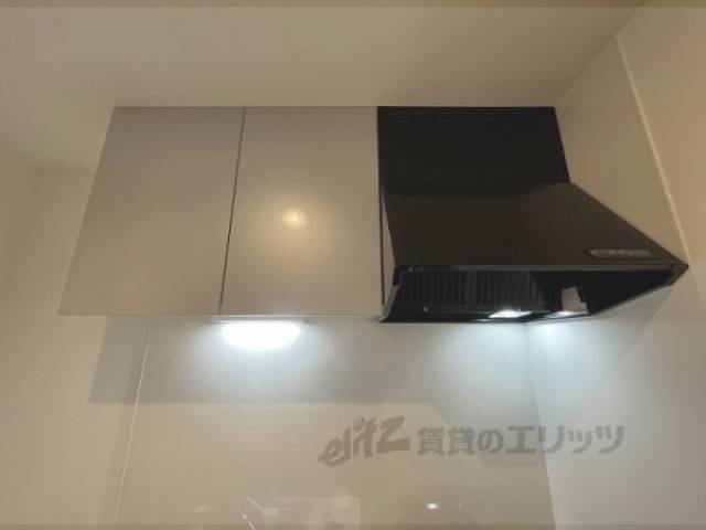 キッチン　上部収納