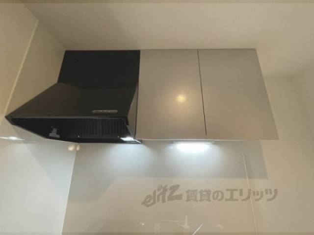 キッチン　上部収納