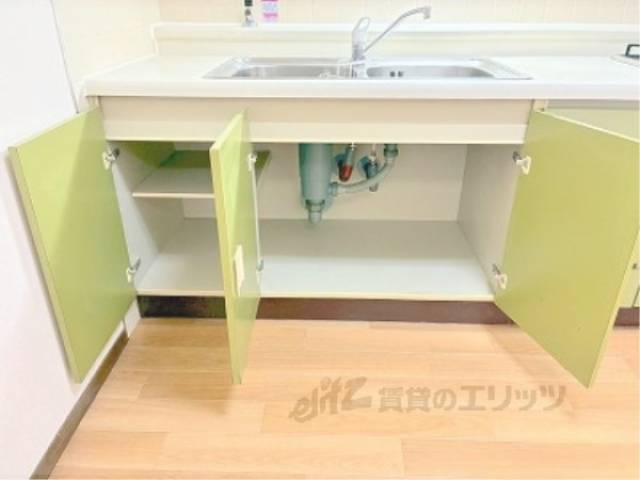 キッチン　下部収納