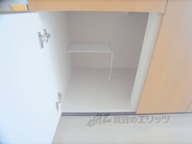 収納　キッチン