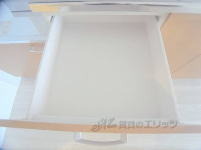 収納　キッチン