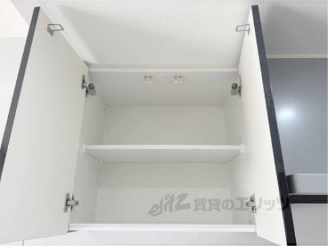キッチン　上部収納